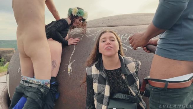 Превью Вот что значит оргия на свежем воздухе № 46747