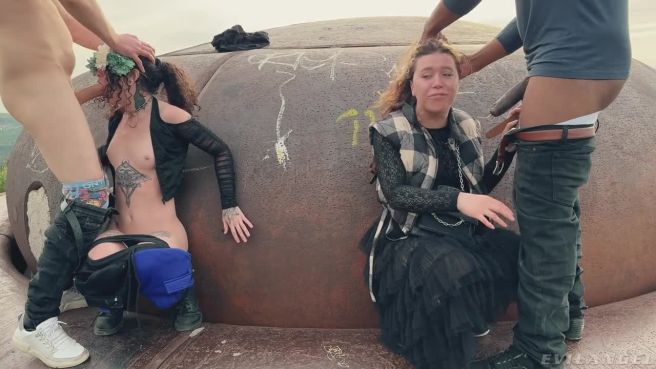 Превью Вот что значит оргия на свежем воздухе № 46747