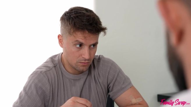 Превью Наши семейные развлечения без малейших ограничений № 46809