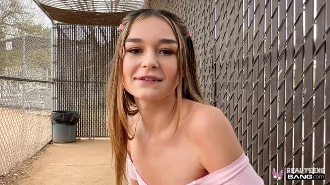 Превью Пошла на свидание и не смогла отказаться от члена № 46862