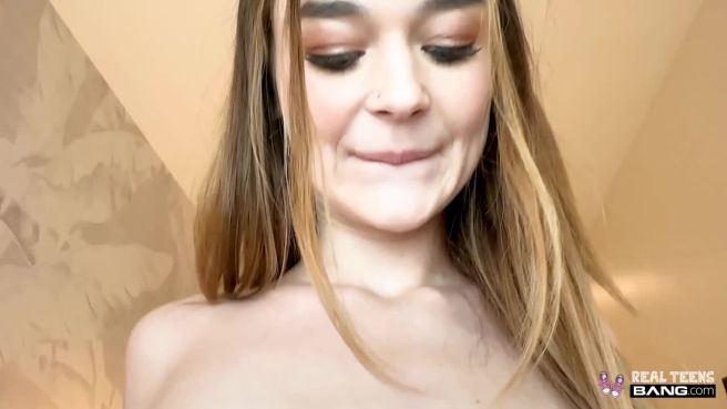 Превью Пошла на свидание и не смогла отказаться от члена № 46862