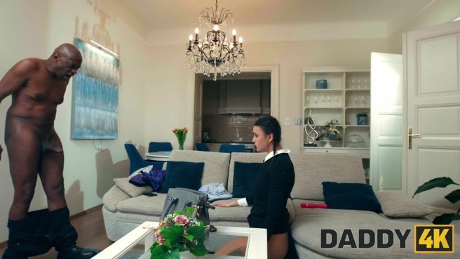 Превью Чёрный зрелый член, как всегда, дарит удовлетворение № 46867