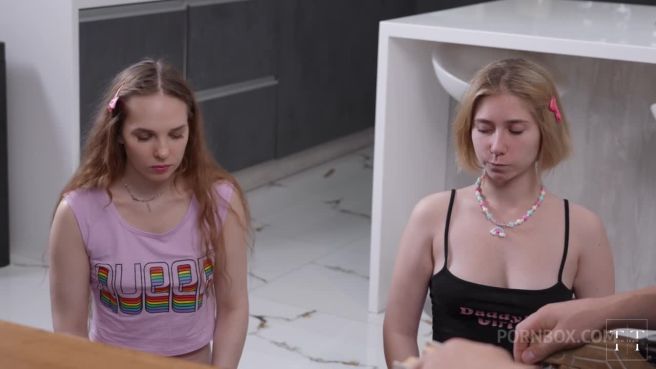 Превью Строгий господин для двух русских шлюх № 47150